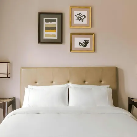 Le Frochot Pigalle, Sonder By Marriott Bonvoy Hotel 3*