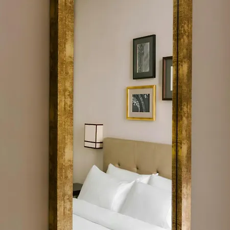 Le Frochot Pigalle, Sonder By Marriott Bonvoy Parigi