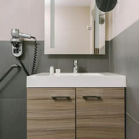 Le Frochot Pigalle, Sonder By Marriott Bonvoy Hotel Parigi