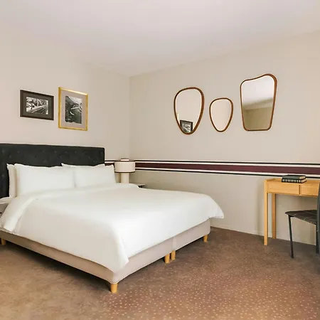 Le Frochot Pigalle, Sonder By Marriott Bonvoy Parigi