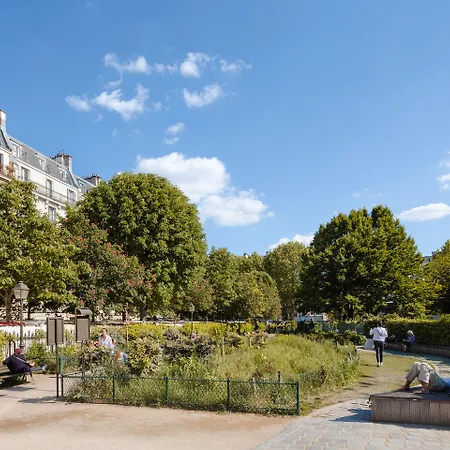 Le Frochot Pigalle, Sonder By Marriott Bonvoy 3* Parigi