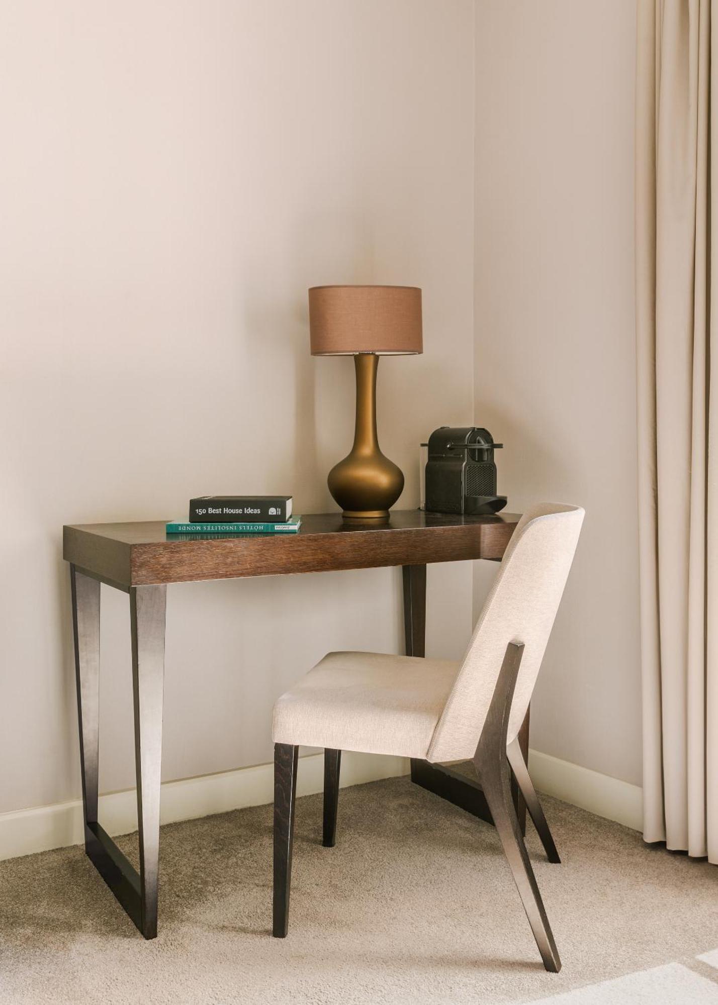 Hotel Le Frochot, Sonder Hotel By Marriott Bonvoy Paris