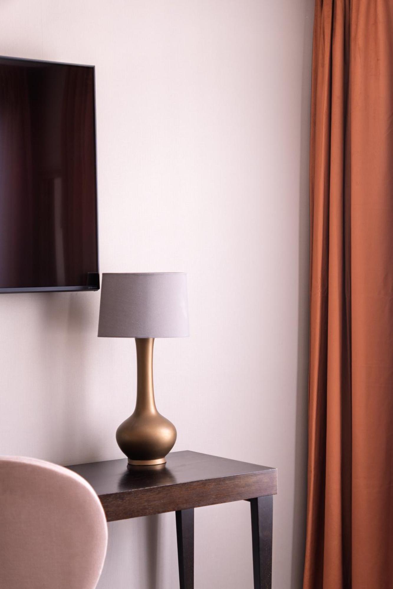 Frochot Montmartre Hotel Paris