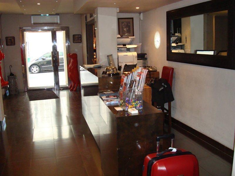 Hotel Le Frochot Pigalle, Sonder By Marriott Bonvoy 3*