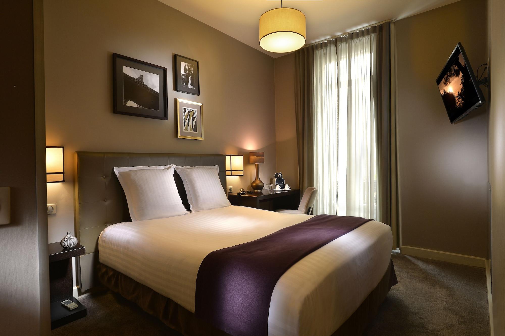 Le Frochot Pigalle, Sonder By Marriott Bonvoy 3* Paris